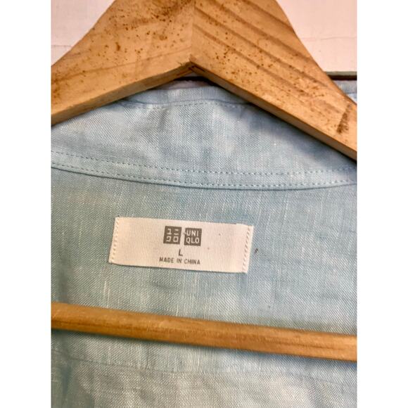 Uniqlo Button-up Shirt Men’s Large. - Picture 5 of 5